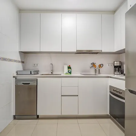 White Center By Hello Homes *