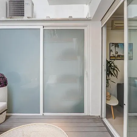 White Center By Hello Homes * Sitges