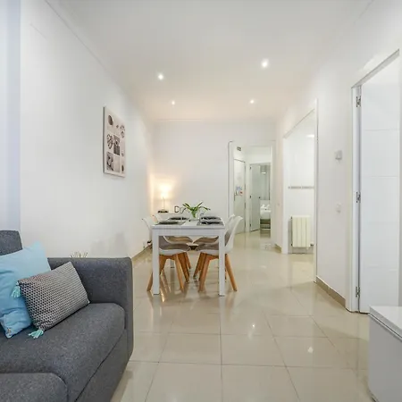 White Center By Hello Homes