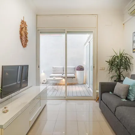 White Center By Hello Homes *