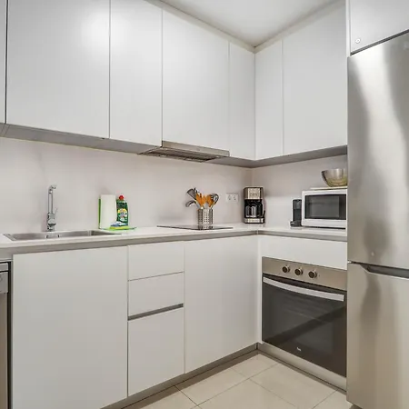 White Center By Hello Homes