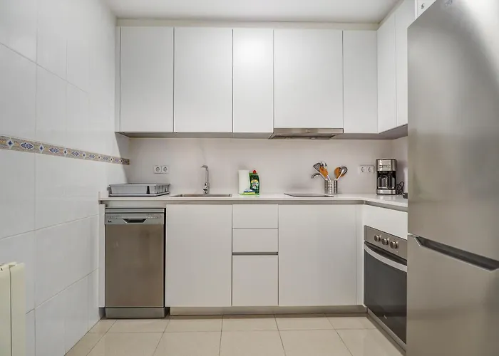 White Center By Hello Homes *