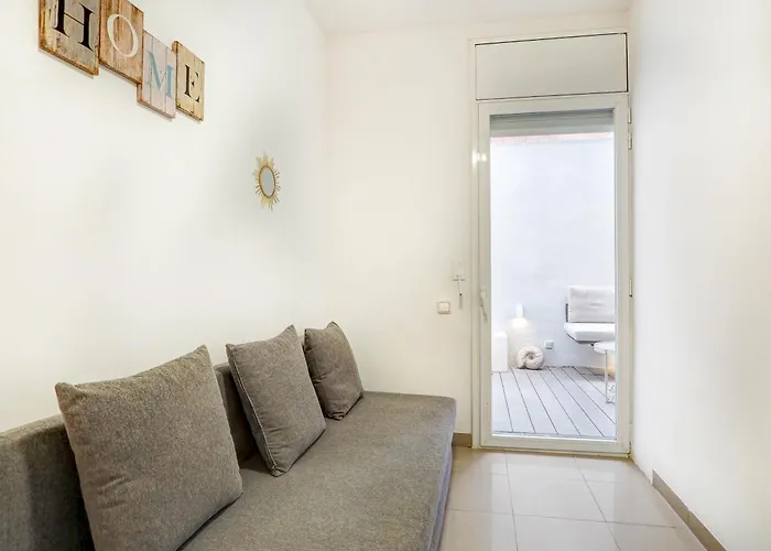 White Center By Hello Homes